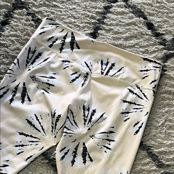 NWOT Women's Nike One Luxe Resort Mid-Rise 7/8 Leggings XL Gym Training - Picture 7 of 10